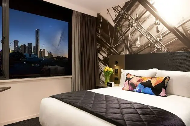 Superior Oda, 1 Büyük (Queen) Boy Yatak, Şehir Manzaralı