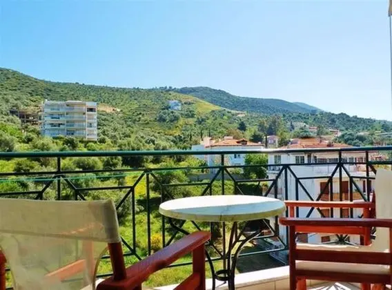 Stüdyo, Dağ Manzaralı