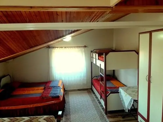 4 Kişilik Oda