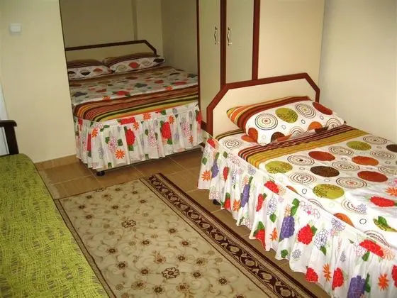 Bahçe Manzaralı Oda