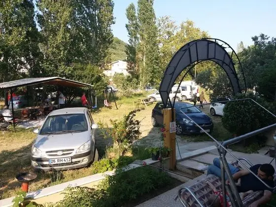 Standard Dört Kişilik Oda, Bahçe Manzaralı