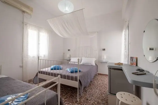 Üç Kişilik Oda, Balkon