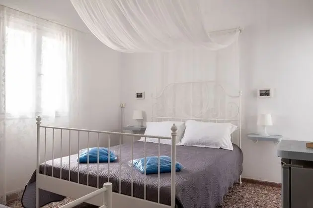 Üç Kişilik Oda, Balkon