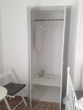 Üç Kişilik Oda, Balkon