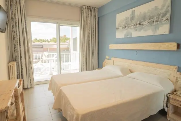 Tek Büyük Yataklı Oda, Balkon