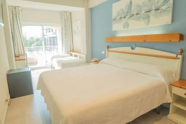 Üç Kişilik Oda, Balkon