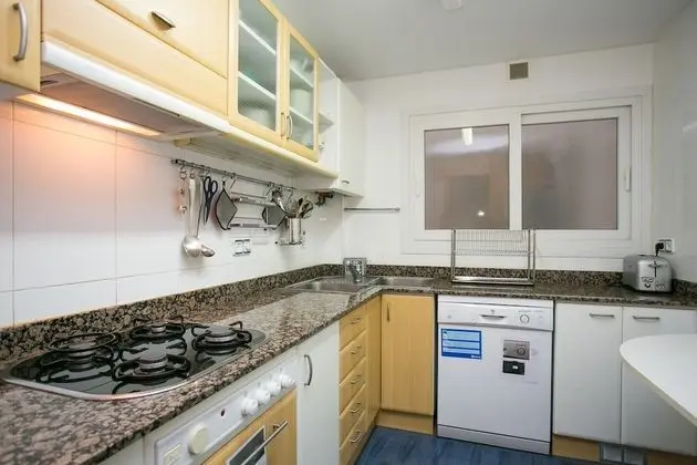 Apart Daire, 4 Yatak Odası