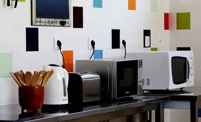 Ortak Ranzalı Oda, Karma Ranzalı Oda (1 Bed in a 12-Bed Dorm)