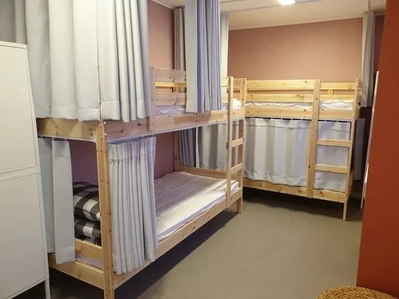 Ortak Ranzalı Oda, Sadece erkekler için (4 persons)