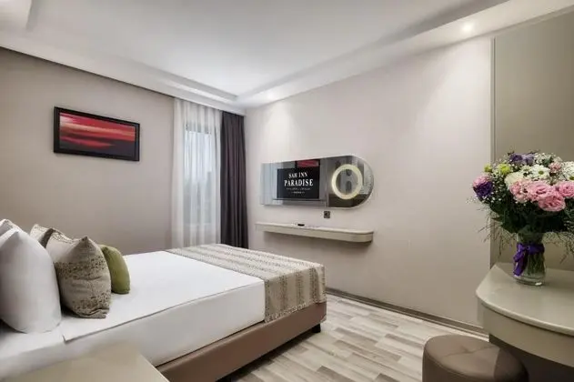 Standart Oda, Bahçe Manzaralı, Balkonlu