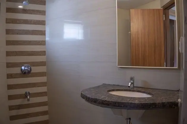 Deluxe AC Room