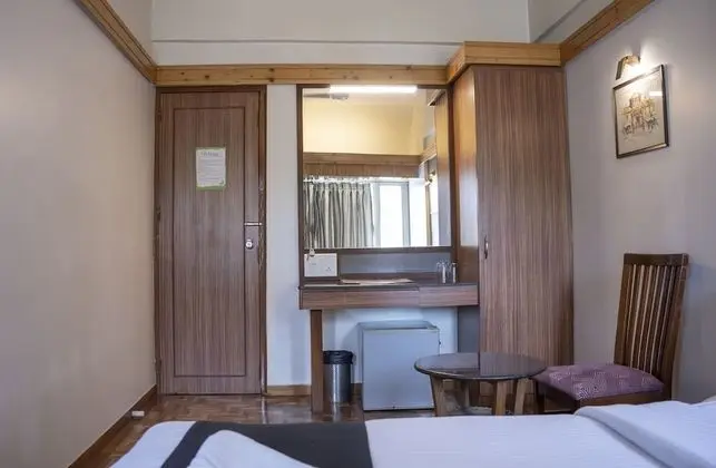 Executive AC Room
