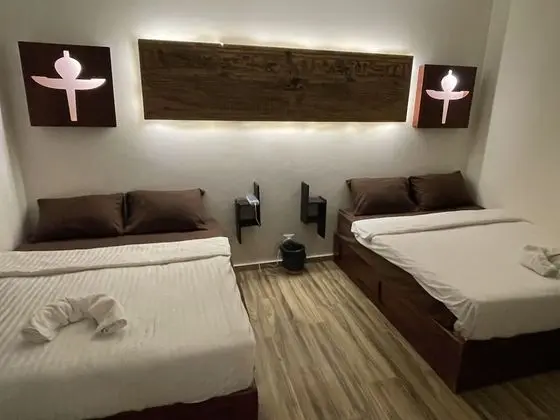 Deluxe Dört Kişilik Oda