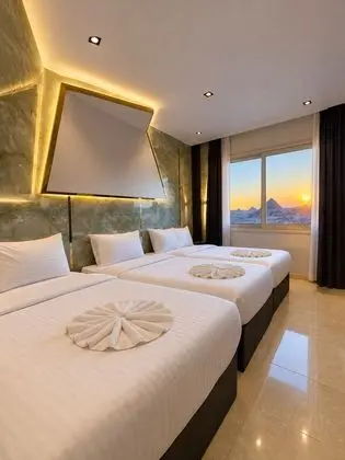 Deluxe Üç Kişilik Oda