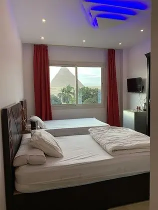 Deluxe Üç Kişilik Oda