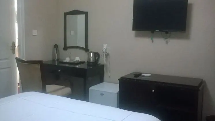 Standard Tek Büyük Yataklı Oda