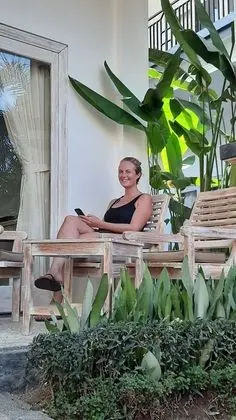 Comfort Tek Büyük veya İki Ayrı Yataklı Oda, 1 Yatak Odası, Bahçe Manzaralı, Bahçeli