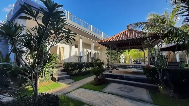 Comfort Tek Büyük veya İki Ayrı Yataklı Oda, 1 Yatak Odası, Bahçe Manzaralı, Bahçeli