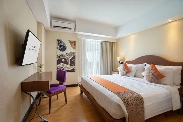 Deluxe Tek Büyük Yataklı Oda