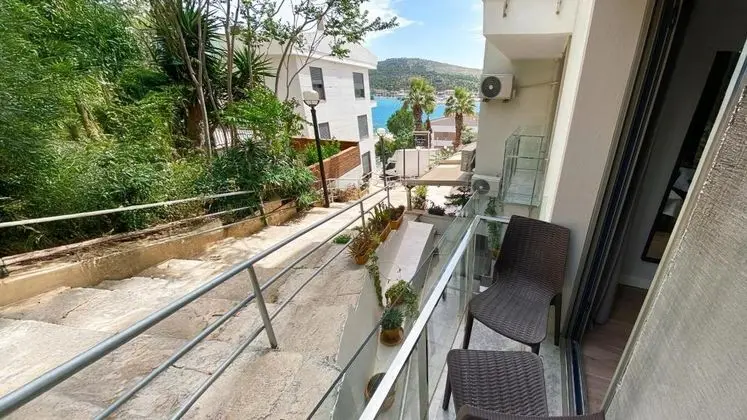 Ekonomik Oda - İki Ayrı Yataklı, Kısmi Deniz Manzaralı