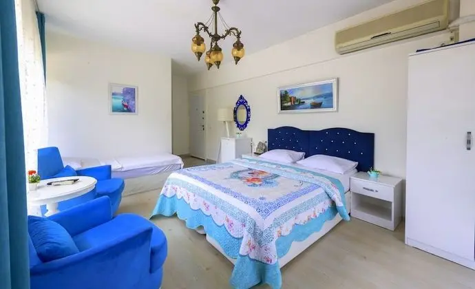 Standard Tek Büyük veya İki Ayrı Yataklı Oda