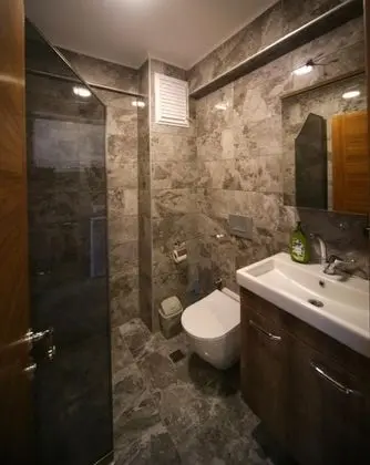 Superior Dört Kişilik Oda, Deniz ve Dağ Manzaralı, Balkonlu