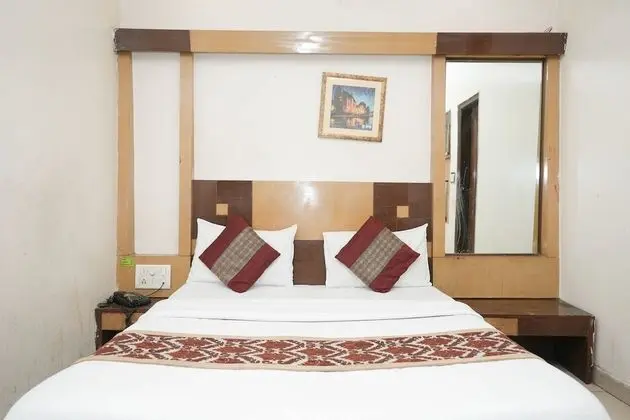 Deluxe Tek Büyük Yataklı Oda, 1 Büyük (Queen) Boy Yatak, Sigara İçilebilir, Şehir Manzaralı