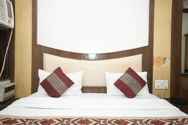 Deluxe Tek Büyük Yataklı Oda, 1 Büyük (Queen) Boy Yatak, Sigara İçilebilir, Şehir Manzaralı