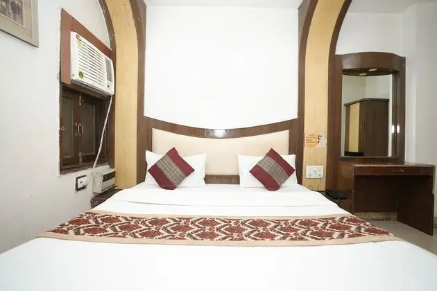 Deluxe Tek Büyük Yataklı Oda, 1 Büyük (Queen) Boy Yatak, Sigara İçilebilir, Şehir Manzaralı