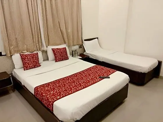 Deluxe Üç Kişilik Oda