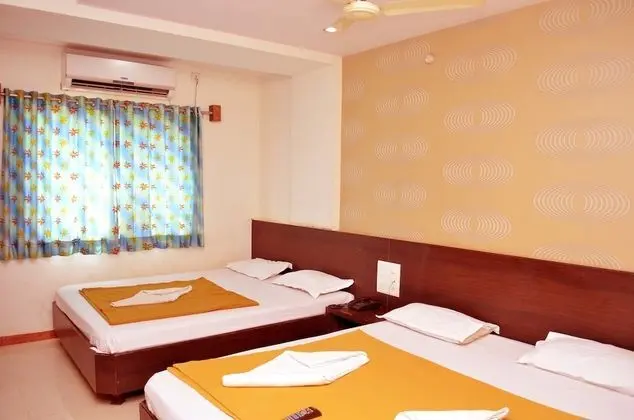 Deluxe Dört Kişilik Oda (A/C)