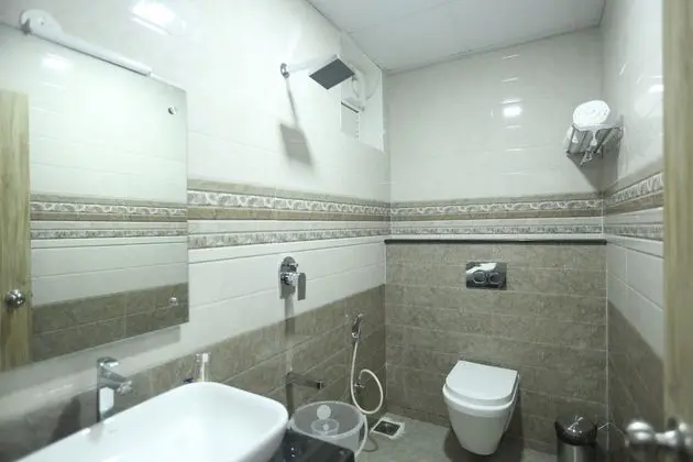 Comfort Büyük Yataklı Tek Kişilik Oda, 1 Büyük (Queen) Boy Yatak, Engellilere Uygun