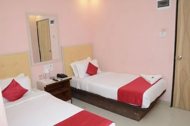 Deluxe Tek Büyük Yataklı Oda, 1 En Büyük (King) Boy Yatak, Sigara İçilebilir, Şehir Manzaralı