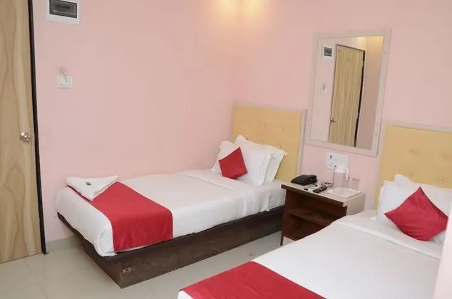 Deluxe Tek Büyük Yataklı Oda, 1 En Büyük (King) Boy Yatak, Sigara İçilebilir, Şehir Manzaralı