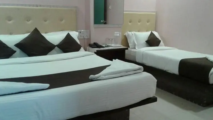 Deluxe Üç Kişilik Oda, 1 Yatak Odası, Sigara İçilmez, Şehir Manzaralı