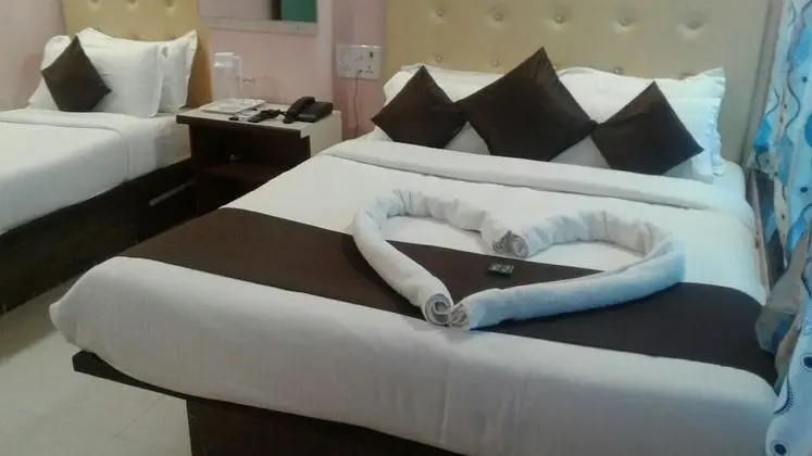 Deluxe Üç Kişilik Oda, 1 Yatak Odası, Sigara İçilmez, Şehir Manzaralı