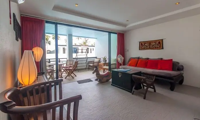 Apart Daire, 1 Büyük (Queen) Boy Yatak ve Çekyat, Balkon, Havuz Manzaralı