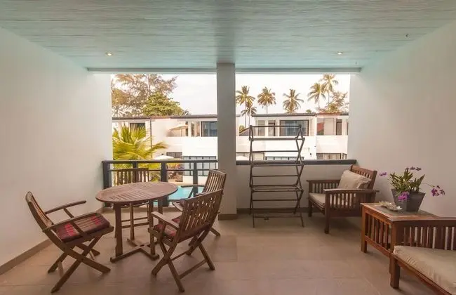 Apart Daire, 1 Büyük (Queen) Boy Yatak ve Çekyat, Balkon, Havuz Manzaralı