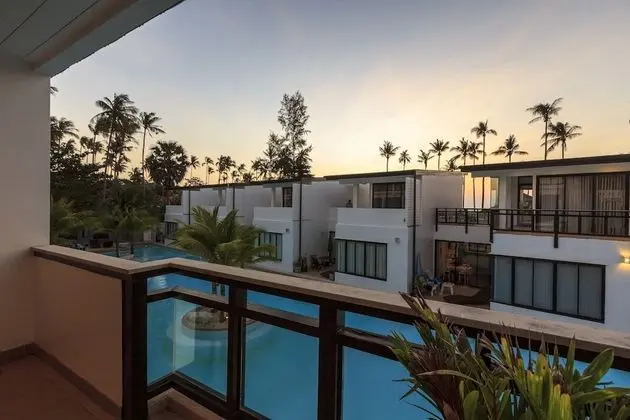Apart Daire, 1 Büyük (Queen) Boy Yatak ve Çekyat, Balkon, Havuz Manzaralı
