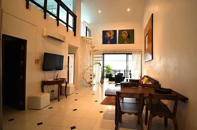 Çatı Katı Süiti (Penthouse)