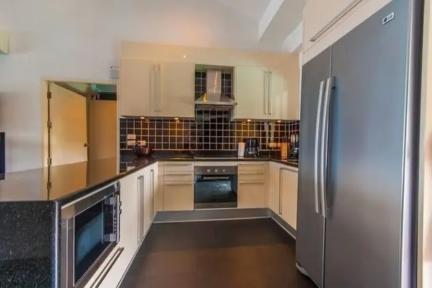 Çatı Katı Süiti (Penthouse)