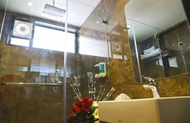 Executive Üç Kişilik Oda, Birden Çok Yatak, Engellilere Uygun, Sigara İçilmez
