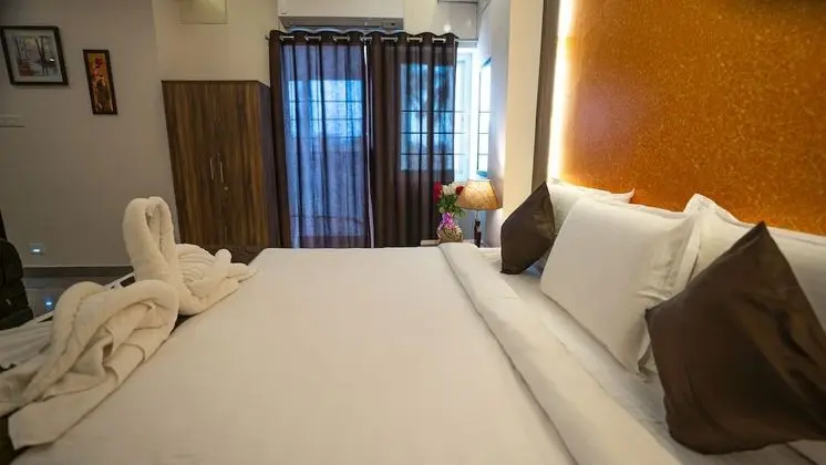 Premium Tek Büyük Yataklı Oda