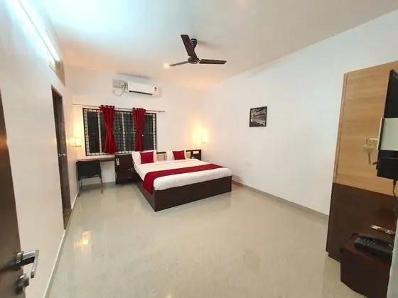 Comfort Tek Büyük Yataklı Oda