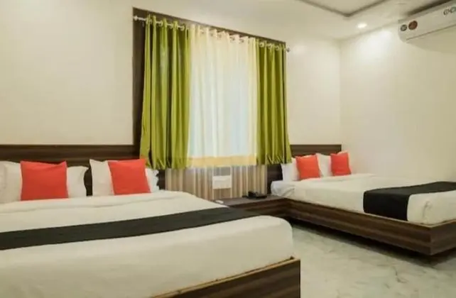 Deluxe Üç Kişilik Oda