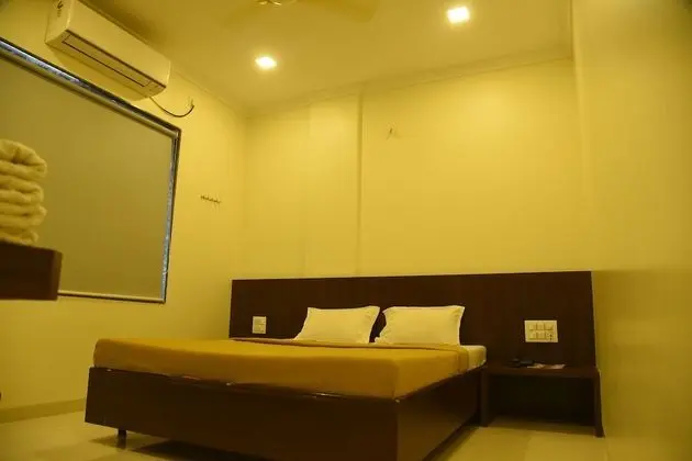 Deluxe Tek Büyük Yataklı Oda, 1 Büyük (Queen) Boy Yatak, Şehir Manzaralı