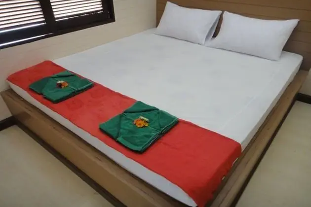 Standard House Bungalow, Shared Bathroom (Free Boat Transfer - Round Trip)