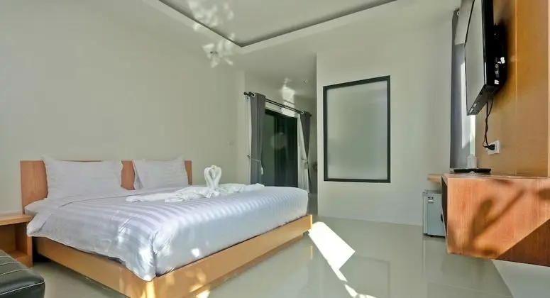 Deluxe Double Room , Pool View