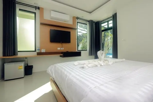 2 Bedrooms Villa
