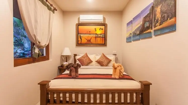 Whole villa using all 3 bedrooms for 6 Adults